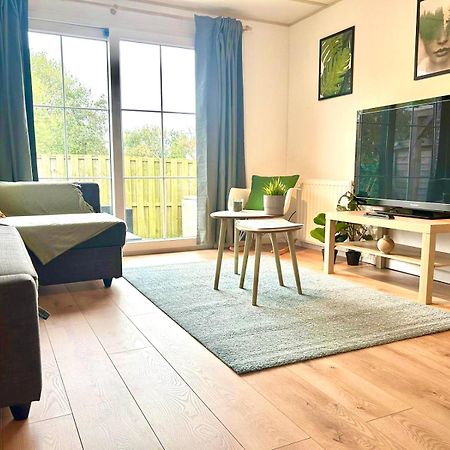 Wellness Bungalow With Jacuzzi &Sauna&Private Garden Near Amsterdam Vijfhuizen Exterior photo